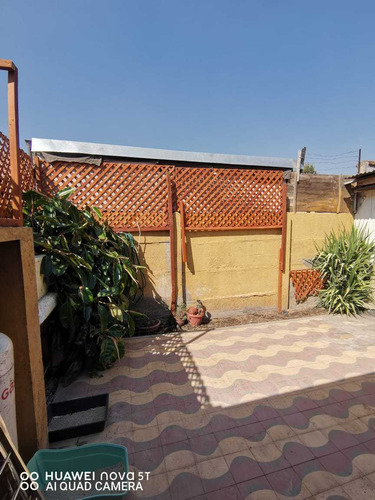 Casa En Venta 3d,1b,e. Villa Alessandri (89485)