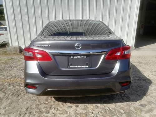 Imagen 8 de 8 de Nissan Sentra 2019 1.8 Advance Mt