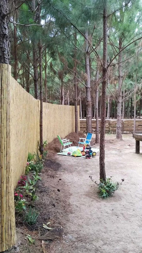 Cabaña En Punta Del Diablo Zona Bosque Ideal Para Parejas O Tres Personas , Cercada Y Muy Segura Entorno Natural , Cercano A Playa Grande