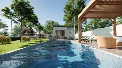 Terreno Residencial En Fraccionamiento Sauco, Con Amenidades