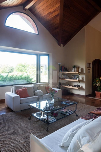 Imagen 2 de 24 de Muy Buena Casa En Carmel