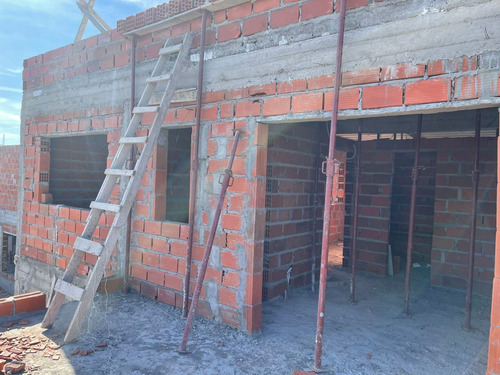 Imagen 9 de 22 de Casa En Dos Plantas - Santa Elena - Pilar Del Este
