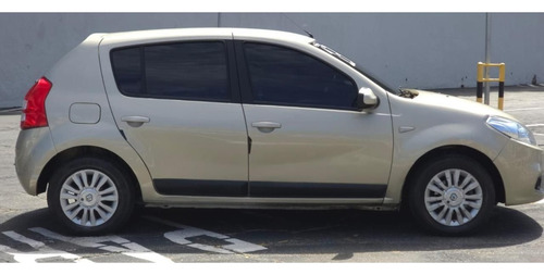 Renault Sandero 1.6 PRIVILÉGE 16V FLEX 4P AUTOMÁTICO