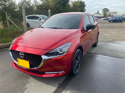 Mazda 2 1,5 touring carbon edition