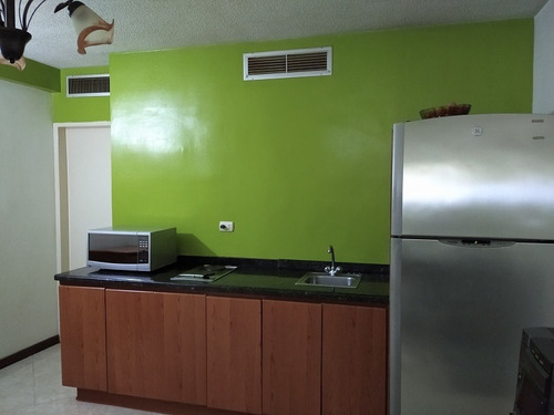 Imagen 4 de 7 de Apartamento En Venta Lecheria C R Guaica Suites