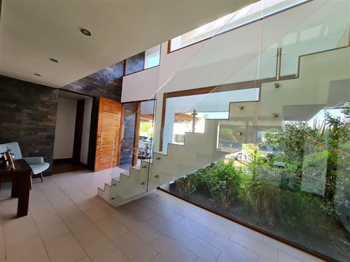 Imagen 5 de 20 de Venta Casa En Lo Barnechea, En Condominio