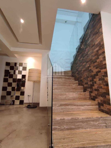 Imagen 9 de 23 de Yosmar Muñoz Vende Apartamento Duplex En El Parral. Lema-622