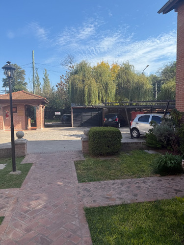 Venta Triplex En Barrio Village San Lorenzo Apto Credito