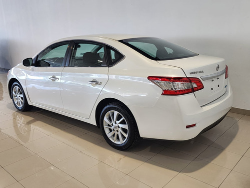 Nissan Sentra 1.8 Advance At