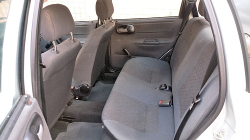 Chevrolet Corsa Sedan 2004