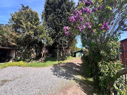 Hermoso Sitio Con 2 Casas En Frutillar Bajo.