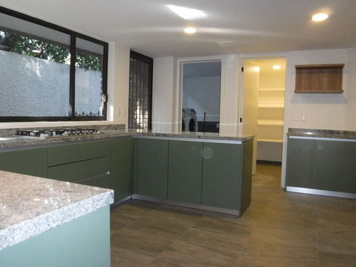 Casa Recien Remodelada A Una Cuadra De Monte Libano