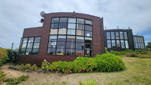 Condominio Don Alberto , Pichilemu Casa Amoblada