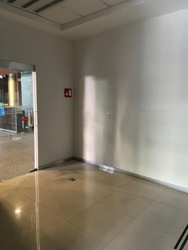 Imagen 8 de 13 de Renta O Venta De Espectacular Local En Puerta Altavista