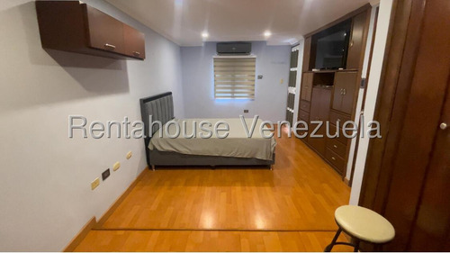 Alquiler Hermosa Casa Ubicada En Una Exclusiva Urbanización Privada Al Este De La Ciudad,en El Ujano Barquisimeto Mehilyn Perez