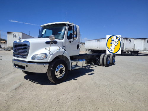 Torton Freightliner M2 2017