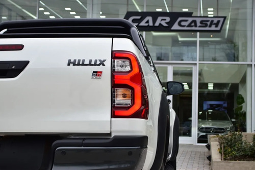 Imagen 9 de 24 de Toyota Hilux Dc 2.8 Tdi 4x4 Gr Sport Aut 224cv - Car Cash