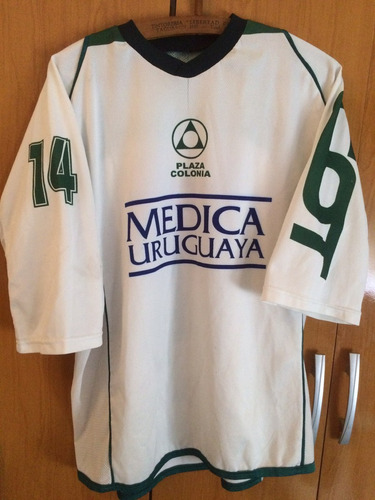 Camiseta Plaza Colonia 2004. Utileria