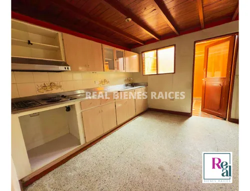 Casa En Arriendo Segundo Piso Con Mansarda