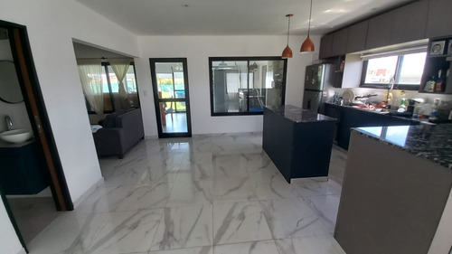 Casa 4 Ambientes En Venta En Barrio Privado San Sebastián