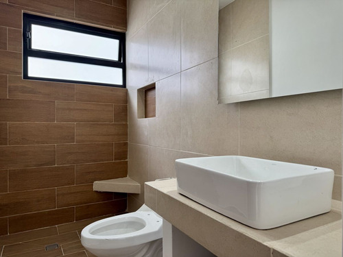 Vive Como Mereces, Acceso A Roof Garden- Punta Esmeralda