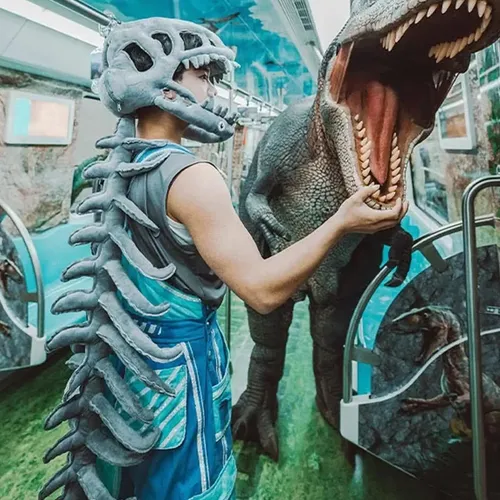 Disfraz De Dinosaurio Con Columna Vertebral Y Casco – Accesorio Espeluznante Para Halloween, Fiestas Y Cosplay – Cómodo Y Realista Para Adultos Y Niños