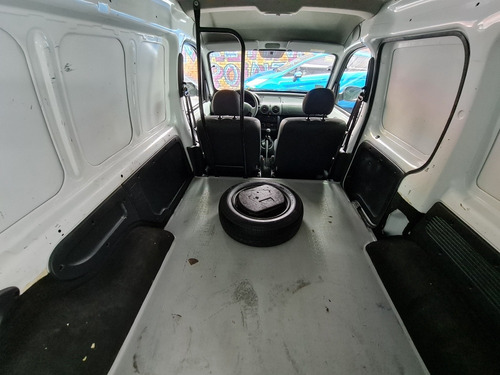 Renault Kangoo 1.6 Furgon Ph3 Confort Pack 5as Lc 2017