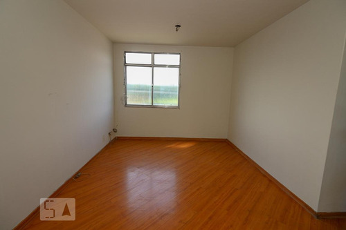 Apartamento À Venda - Irajá, 3 Quartos, 75 - S893010413