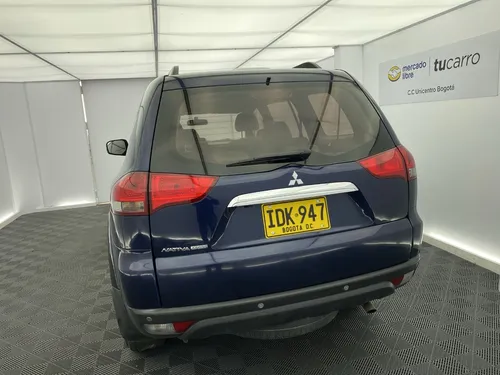 Mitsubishi Nativa 3.0l Sport Fl