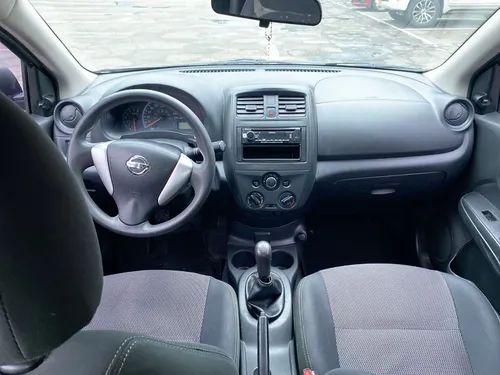 Nissan Versa 1.6 Advance
