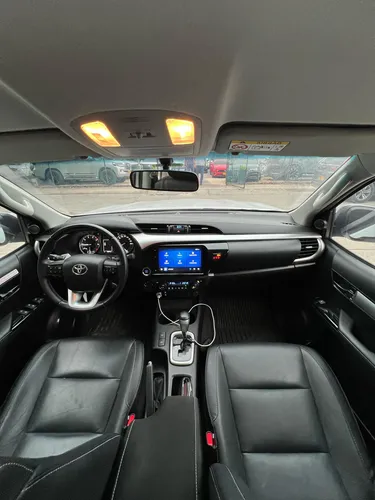 Toyota Hilux 2.4 Diésel 4X4