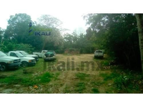 Imagen 4 de 9 de Venta Terreno 673 M² Col. Manuel Avila Camacho Poza Rica Veracruz, Se Encuentra Ubicado En La Calle Zacatecas # 320 De La Colonia Manuel Avila Camacho, Cuenta Con 673 M² Son 10 M. De Frente Por 44 M.