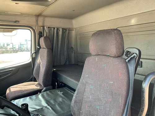 Mb- Axor 1933 4x2 Novissima 2008