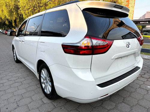 Toyota Sienna 3.5 Xle Piel At