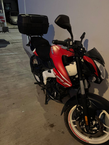 Vendo Moto Pulsar 200 Como Nueva Poco Uso