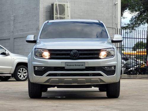 Imagen 2 de 15 de Volkswagen Amarok Comfortline 4x2 2022 Mh