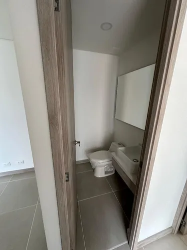Apartamento En Venta En Loma Los Mesa. Cod V10323