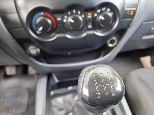 Ford Ranger 2.5 Gasolina 4x2