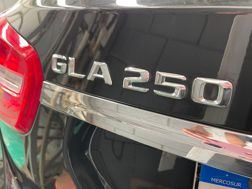 Mercedes-Benz Clase GLA GLA 250 4 MATIC AMG LINE