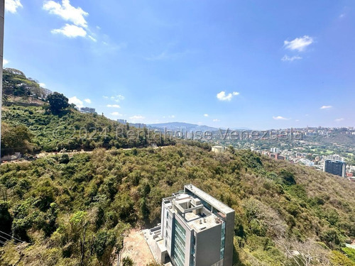 Lujoso Apartamento En Venta En Lomas De Las Mercedes Iq25-2581