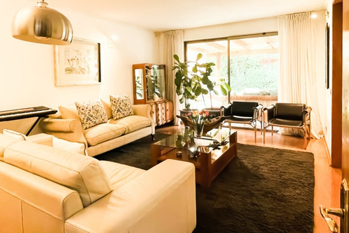Imagen 4 de 21 de Casa Chilena Remodelada, Amplios Espacios.