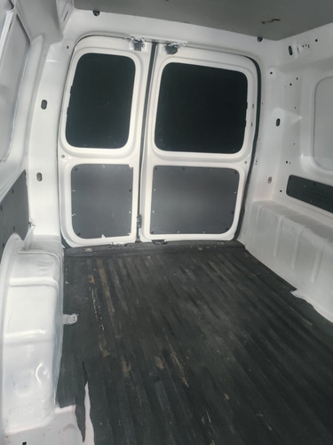 Volkswagen Caddy 1.6 Maxi Mt