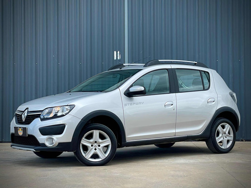 Renault Sandero Stepway 1.6 Dynamique 105cv