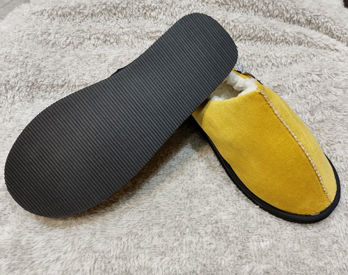 Imagen 3 de 5 de Pantuflas De Hombre Con Corderito Xy Cromosoma