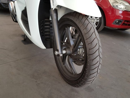 Imagem 12 de 12 de Sh 300i Scooter