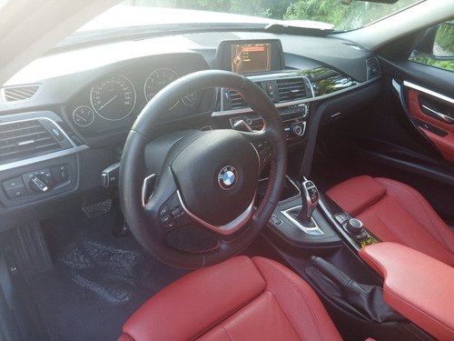 Imagen 8 de 12 de Bmw Serie 3 2017 2.0 320ia Sport Line At