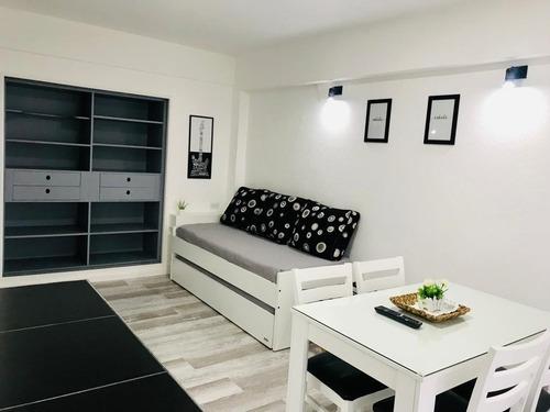 Imagen 2 de 20 de Departamento 2 Ambientes A La Calle