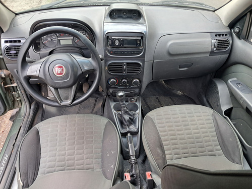 Fiat Strada 1.8 16v Adventure Cab. Dupla Flex 3p