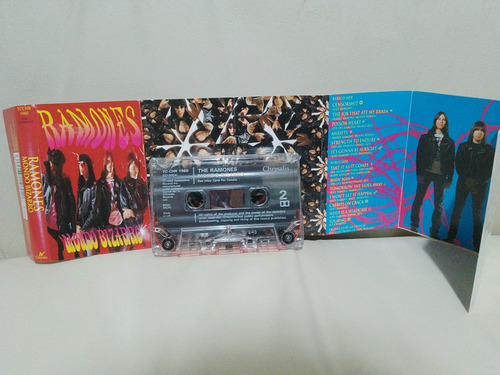 Ramones Mondo Bizarro Cassette 