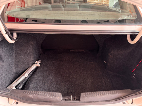 Fiat Siena GRAND SIENA ATTRACTIVE 1.0 FLEX 8V 4P
